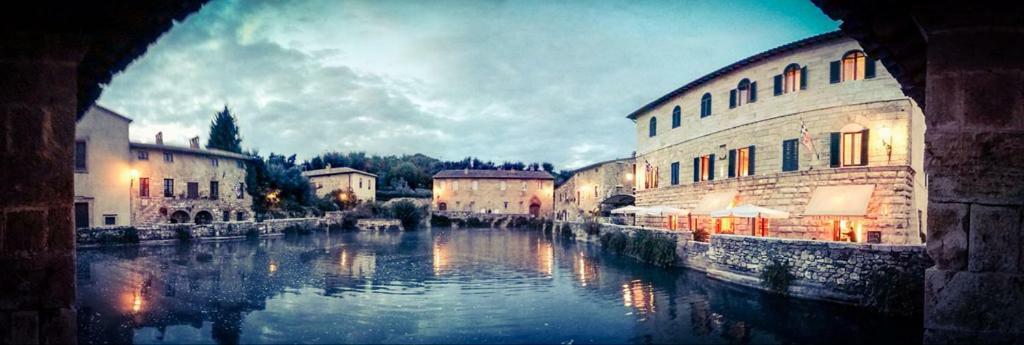 Апартаменти Casa Dante Vivo d'Orcia Екстер'єр фото